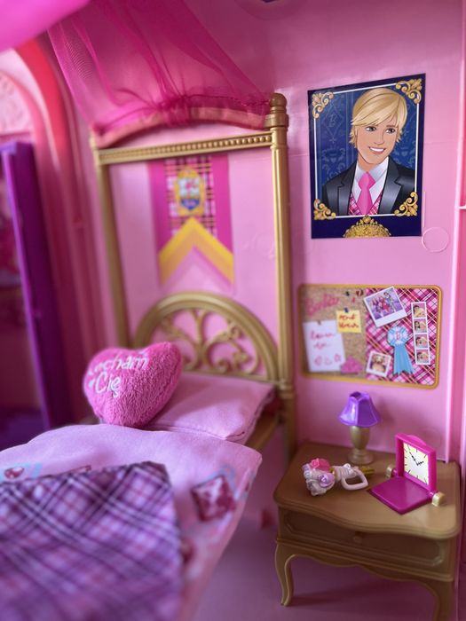 zestaw BARBIE - Akademia Księżniczek