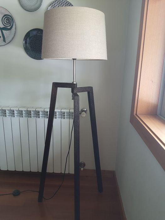 Candeeiro de pé do ECI