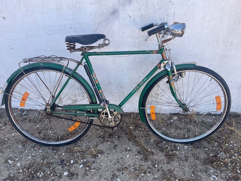 Bicicletas - Pasteleira