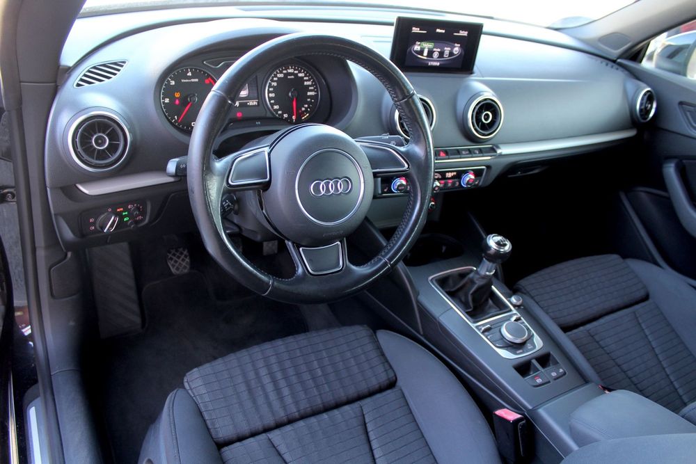 Audi A3 Cabrio 2.0 TDI (clean diesel) Ambition
