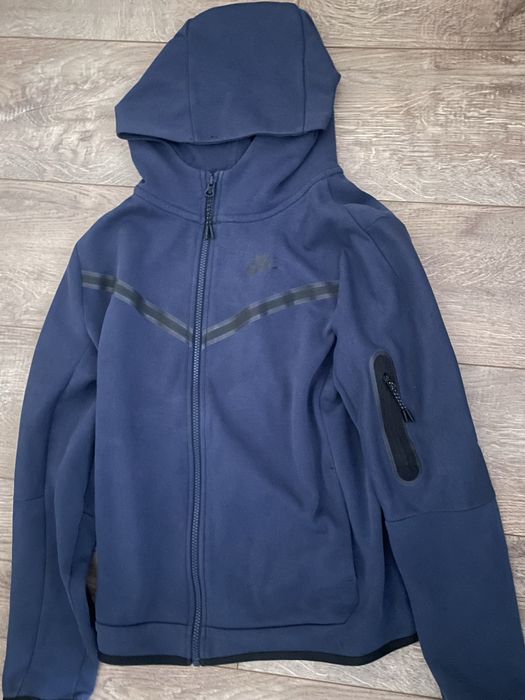 Зіпка Nike Tech Fleece S Оріг: 899 грн. - Кофти Вінницькі Хутори