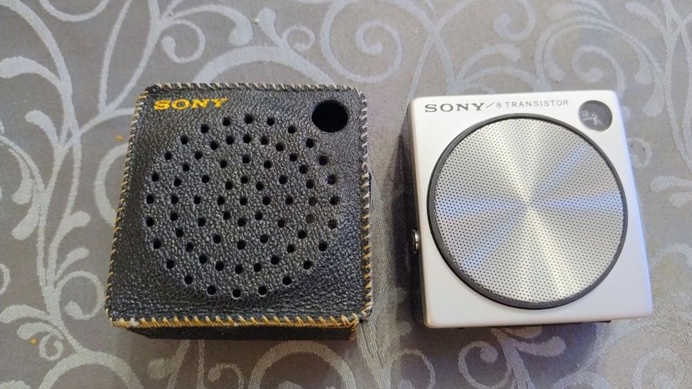 Sony  8 transistores 2R-21