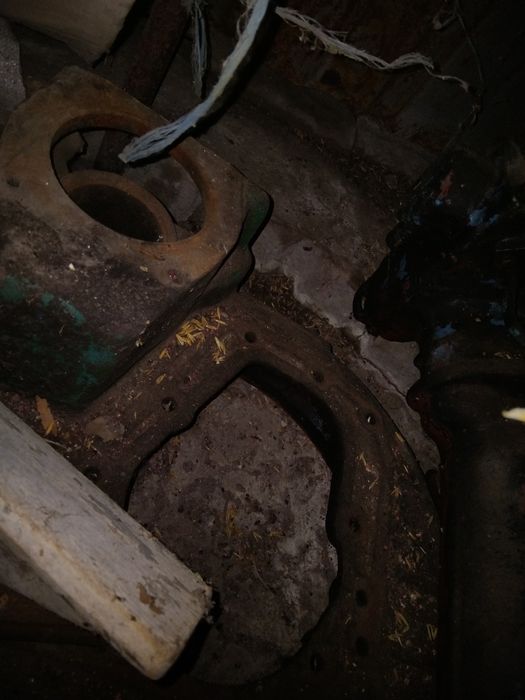 Продам деталі до мтз,юмз