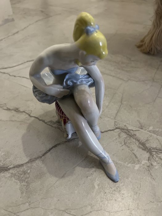 Статуетки антикваріат