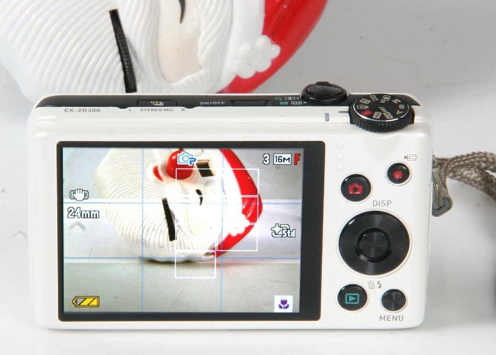 Câmara Digital Casio Alta Velocidade EXILIM EX-ZR300