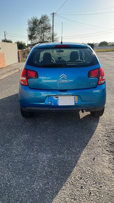 Vendo carro de marca Citroën C3 a Gasolina