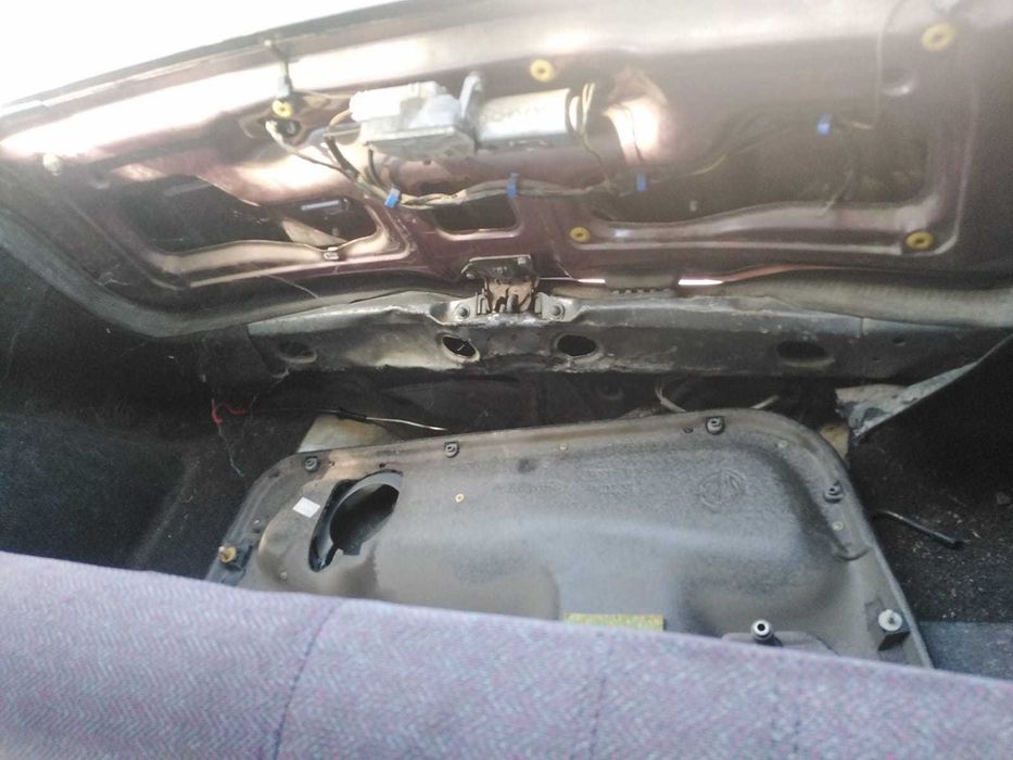 Para Peças Fiat Punto 75 1.2 de 1994 com 73 CV com boa mecânica