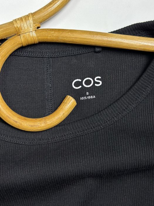 Сукня COS в рубчик плаття