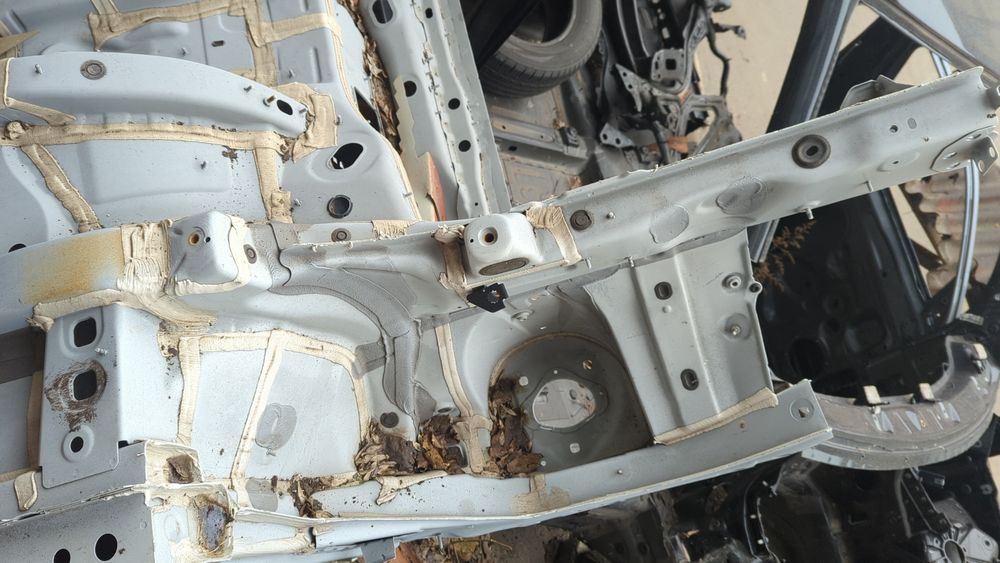 Чверть передня ліва для Infiniti QX30 2017-2023