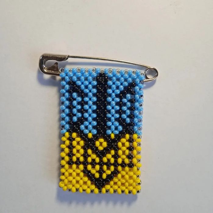 Патріотична брошка