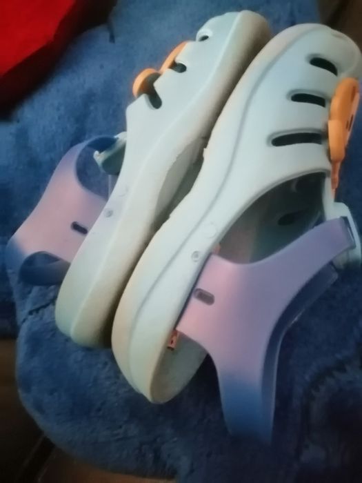 Sandália / Crocs 27 Ipanema