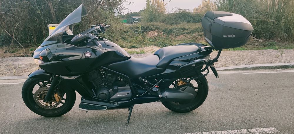 Honda DN-01 impecável