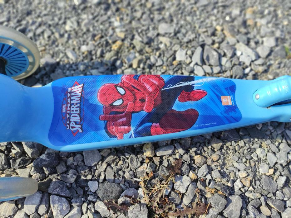 Hulajnoga dla dzieci Spiderman