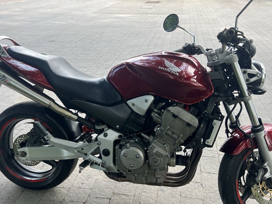 Honda hornet 900