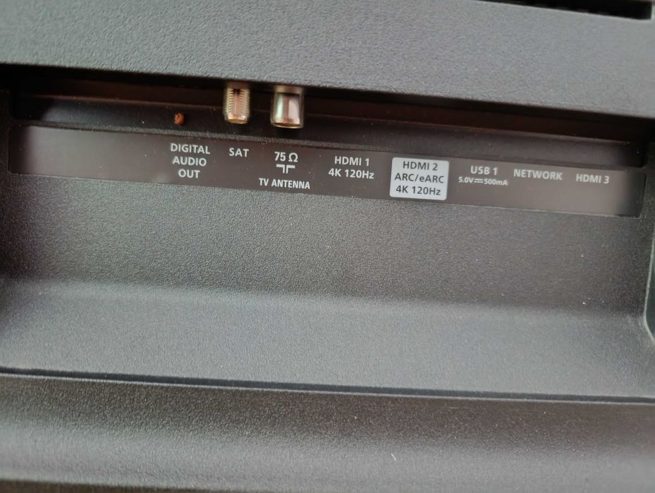 Syndyk sprzeda telewizor Philips 55 cali 55PML9008/12