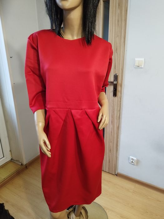 Sukienka czerwona wizytowa roz. 42/44