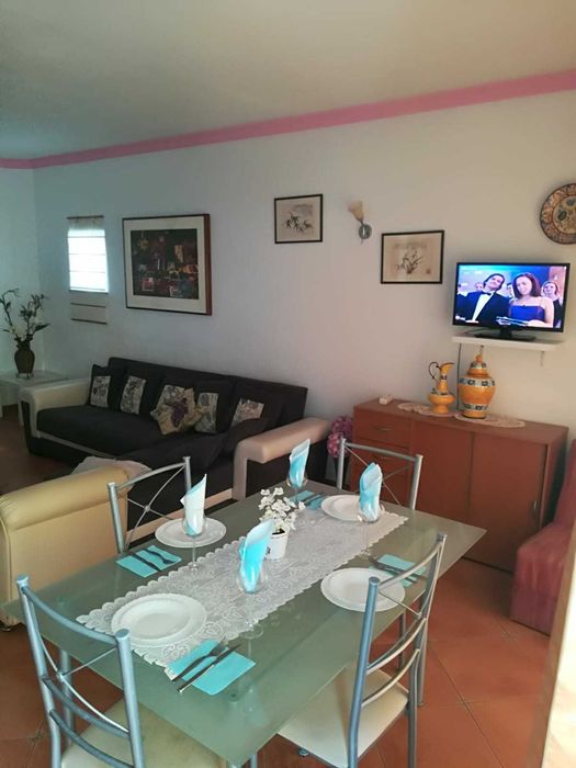 moradia c/piscina privada Armaçao pera/Algarve/450metro ditancia praia