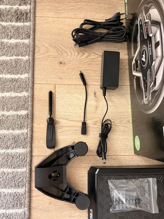 Kierownica thrustmaster t248x
