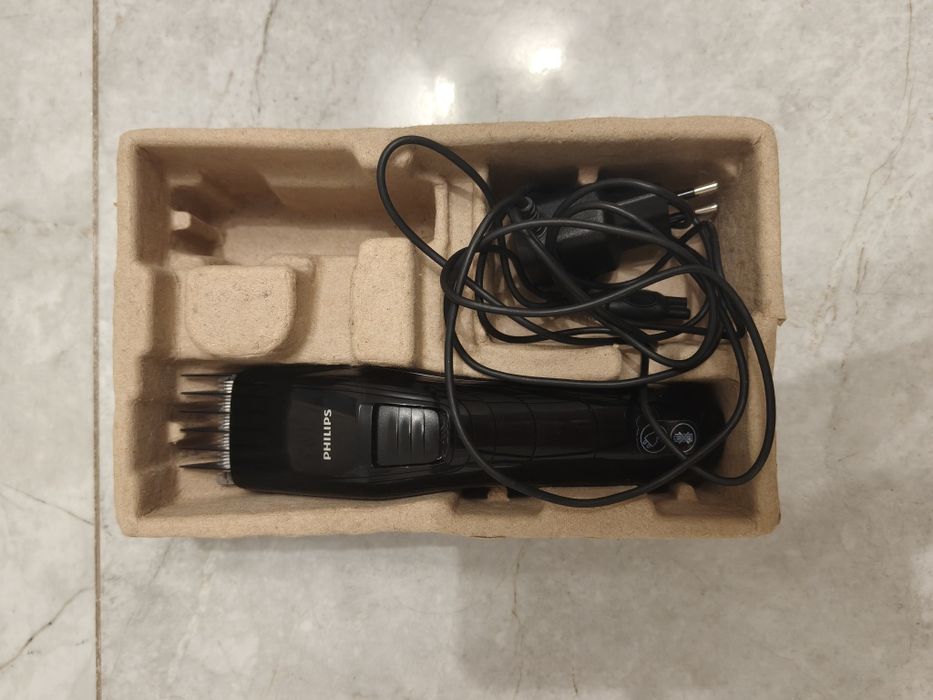 Машинка для стрижки Phillips