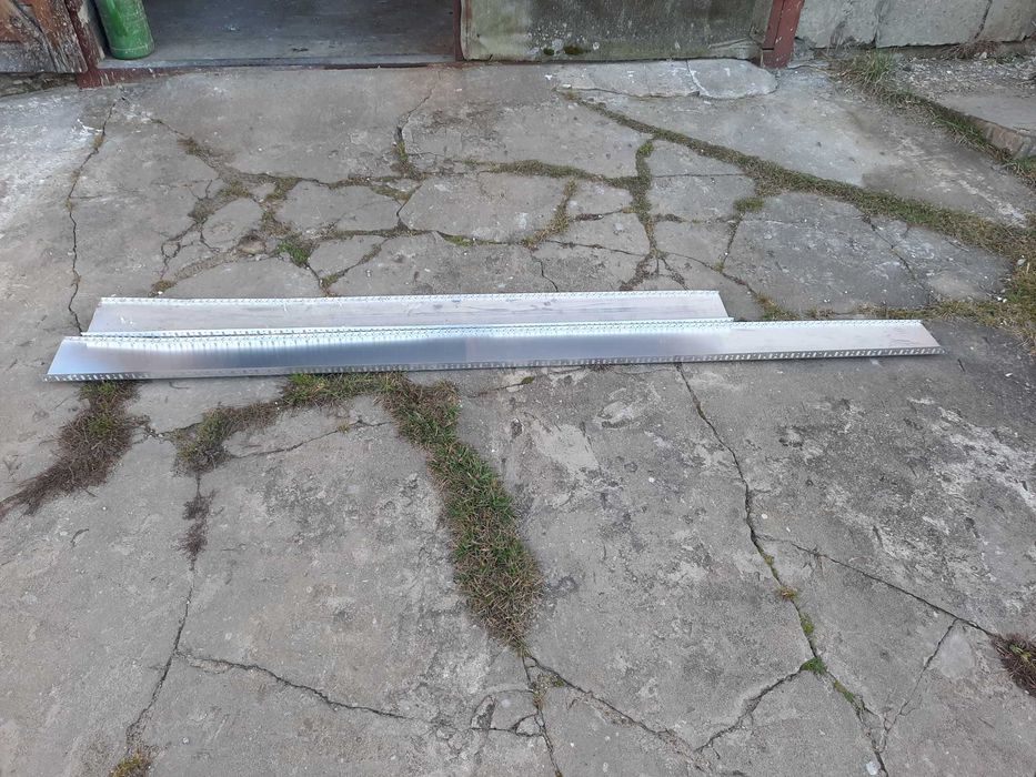 Profil cokołowy  startowy