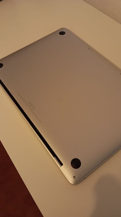 MacBook Pro M1 8gb RAM 512gb