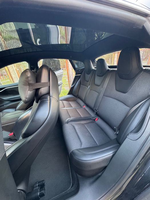 Терміново! Продам Tesla Model S з Європи!