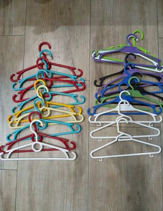 Wieszaki ubraniowe dziecięce