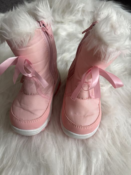 Różowe śniegowce dla dziewczynki r.22