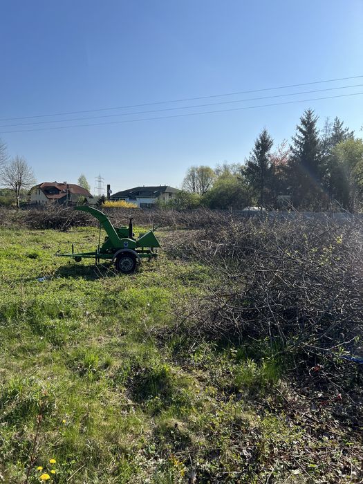 Rębak spalinowy do gałezi