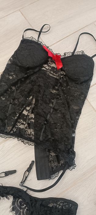 Комплект еротичної спідньої білизни