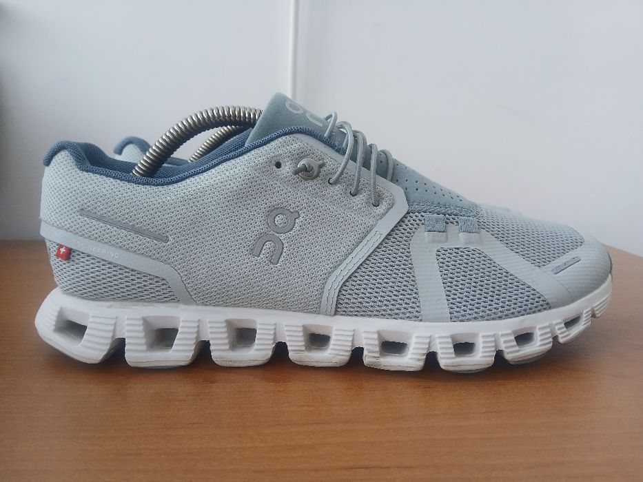 Кроссовки фирмы Swiss Engineering оригинал