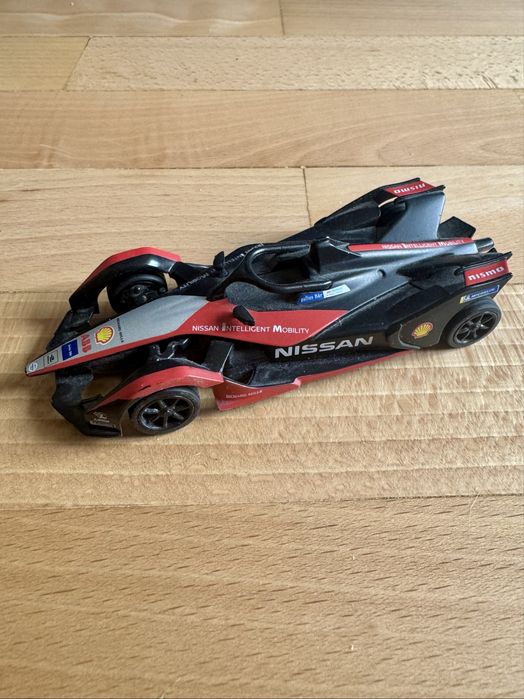 Samochód zabawka Shell Nissan Formula E gen 2 bluetooth