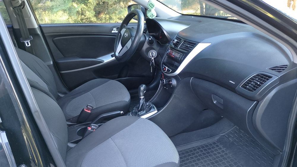 Продам Hyundai Accent в гарному, робочому стані