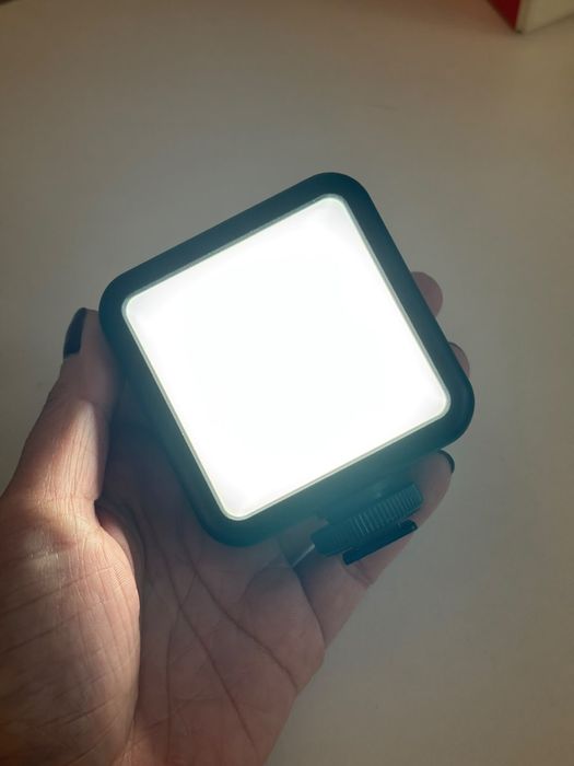 Sony ZV-1F - Como nova | Só alguns meses de uso + Acessórios extras