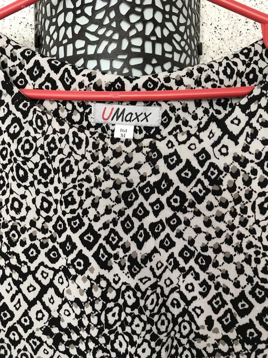 Нове гарне жіноче плаття, платте 46 раз М