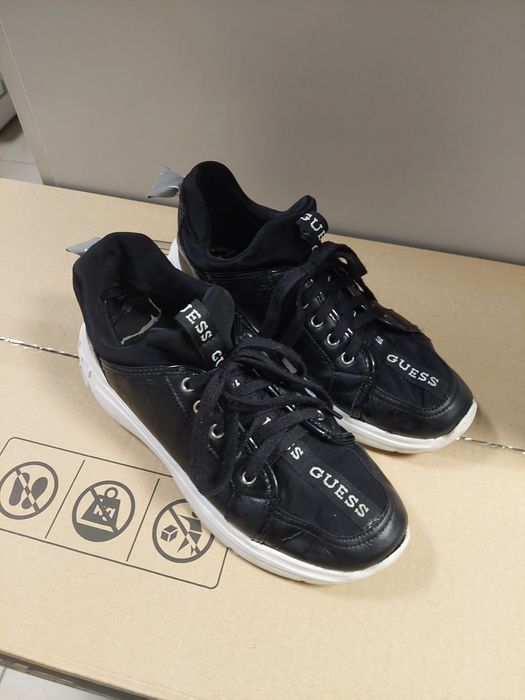 Adidasy guess czarne