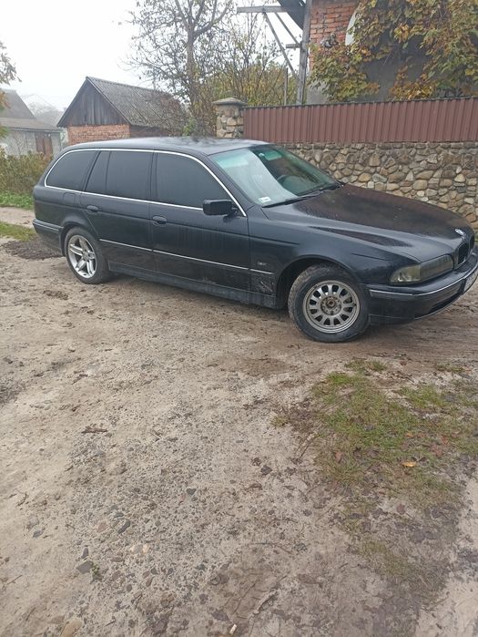 Розбор BMW E39 523I M52 b25 двох ваносний на АКПП по запчастинах