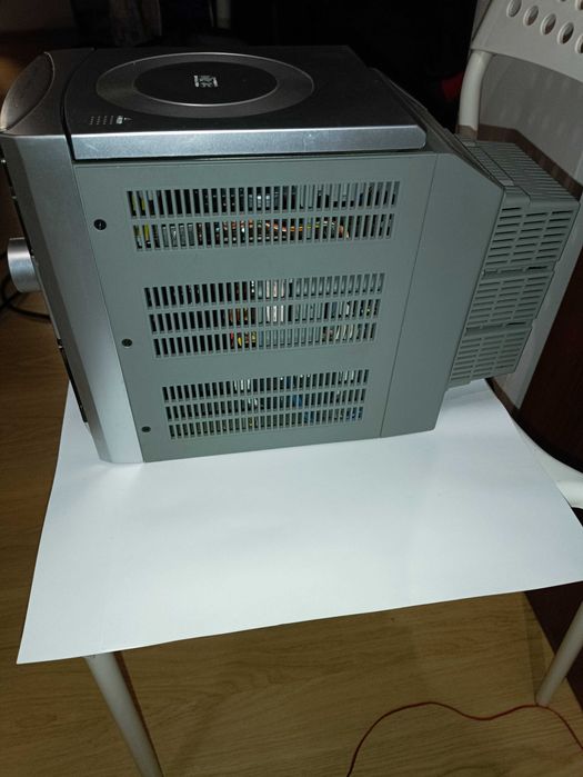 Wieża mini JVC CA-UXG3