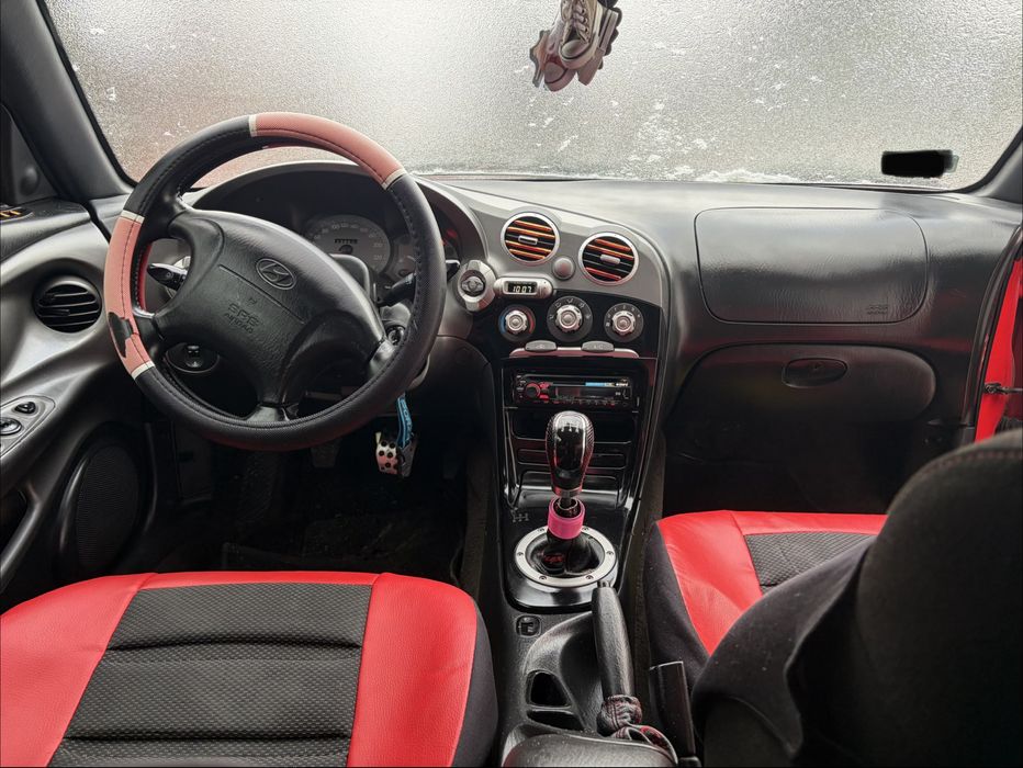 Hyundai Coupé 2.0 138 KM | 2002 | 238tys. km | Manual