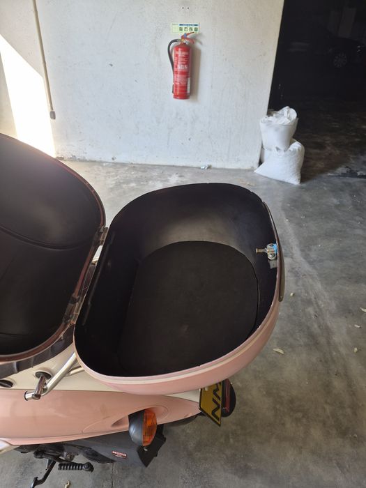 Vendo mota 50cc em bom estado