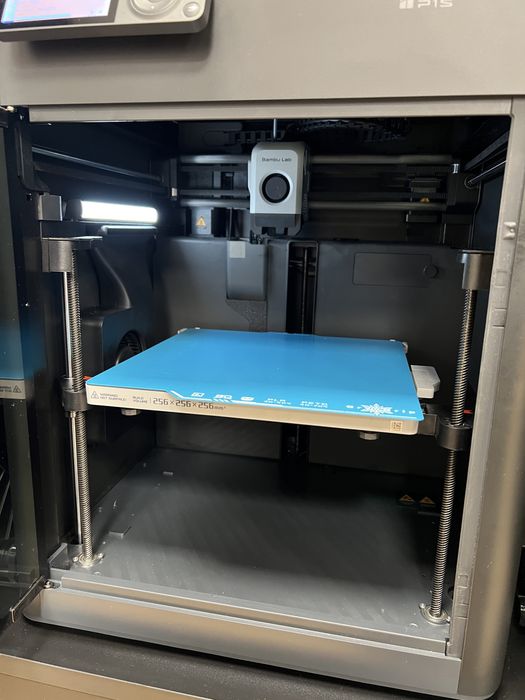 3d принтер Bambu lab p1s