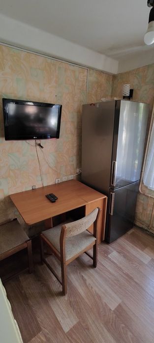 Вул. Юлії Здановської 30 /2 поряд м Васильківська ВДНГ Інститут Раку