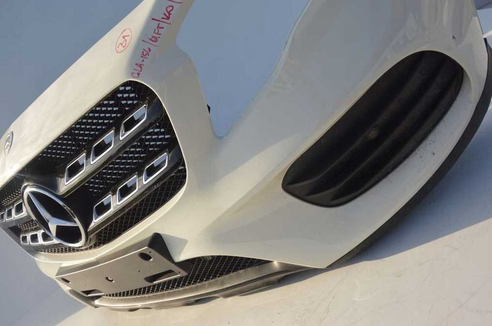 Mercedes Benz GLA 156 бампер передній