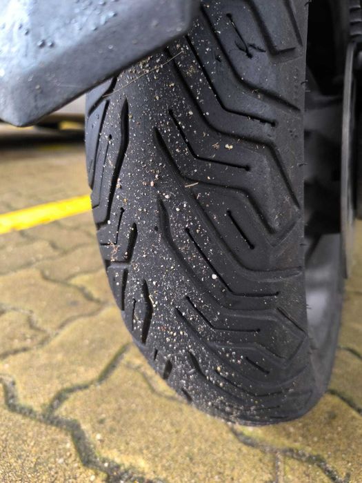 Honda Forza 300 (25CV)