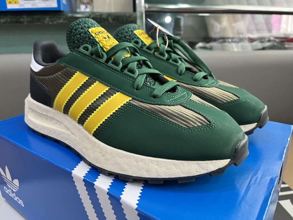 Кросівки чоловічі Adidas RETROPY E5