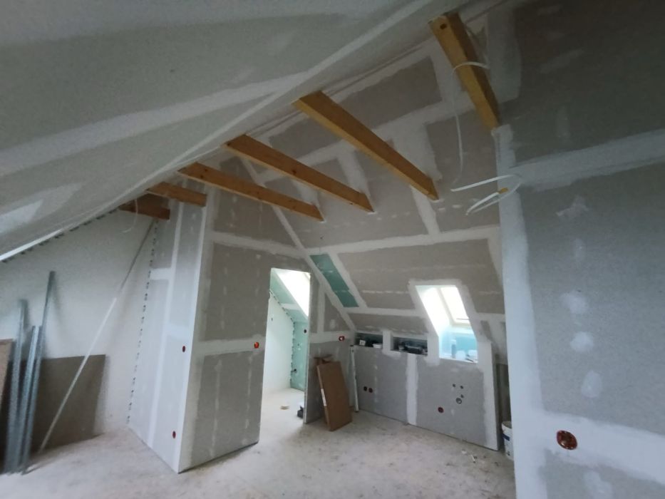 Kompleksowe usługi Remontowo-Wykończeniowe