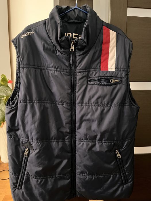 Безрукавка для хлопчика на 10-11 років