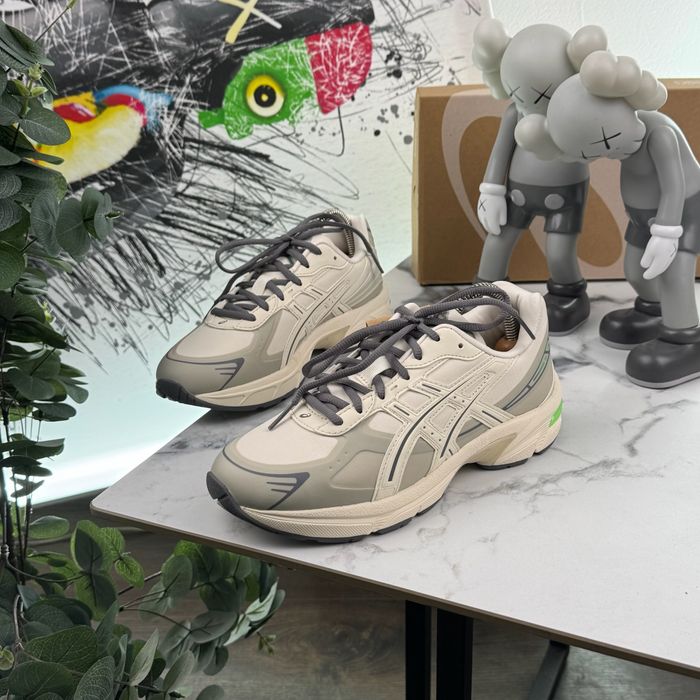 Нові кросівки Asics Gel 1130 в розмірах 4090