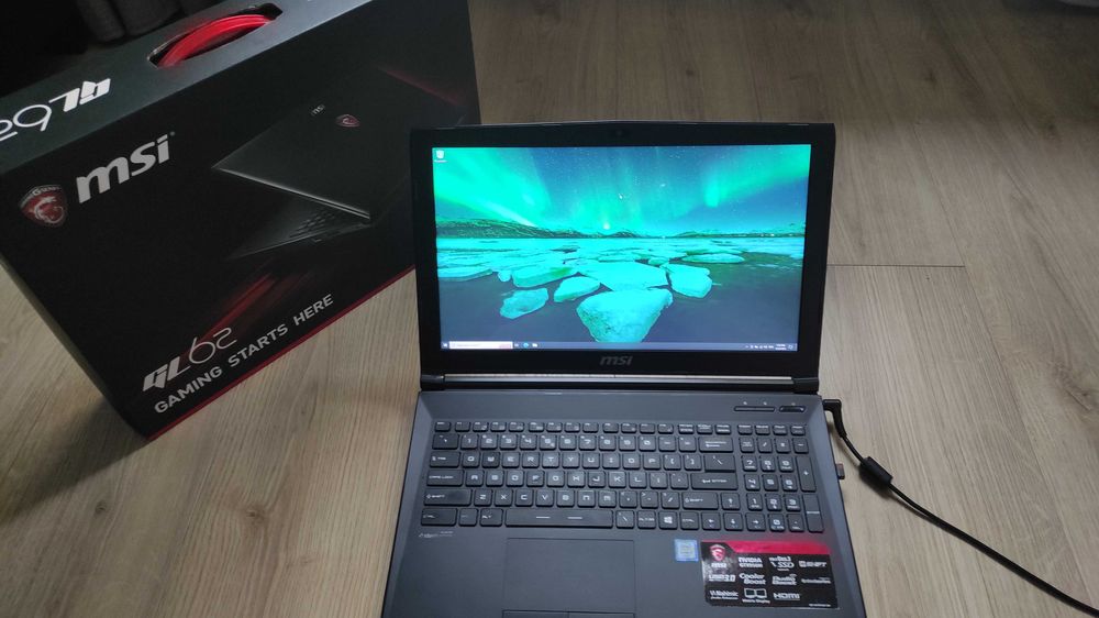 Ноутбук MSI GL62 6QD: 32 GB DDR4, 480GB+128GB SSD+1TB HDD, i7-6700, NVIDIA GTX 950M 2 ГБ