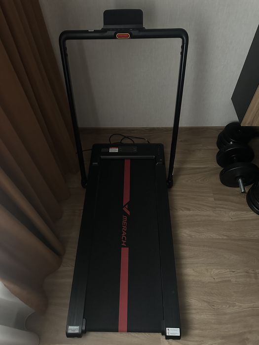 Бігова дорожка merach